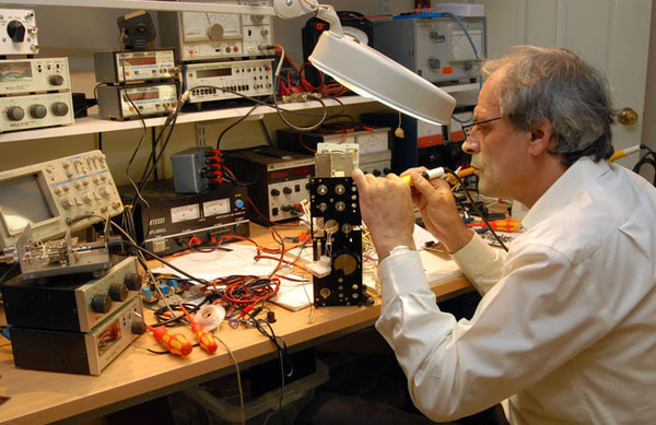 英國留學指南 頂尖電子與網絡工程專業院校深度解析