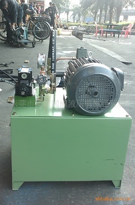 國威液壓 專業(yè)打造2.2KW非標液壓站動力系統(tǒng)，助力高效流體傳動